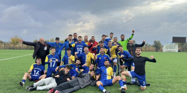 Germencikspor, antrenörsüz çıktığı maçı 2-1 kazandı