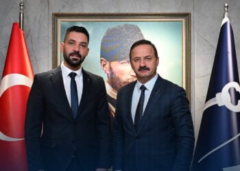 Aydın’da ‘Anahtar’ Çomak’a teslim