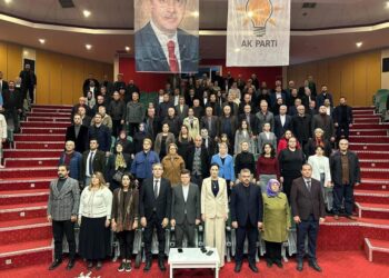 Gökhan Ökten, kendisini eleştiren rakibini dışarı attı iddiası