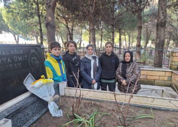 Merhum Başkan Orbay kabri başında anıldı