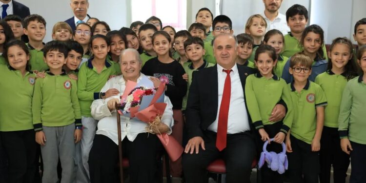 Kâzım Karabekir Paşa’nın kızı İncirliova’da ağırlandı