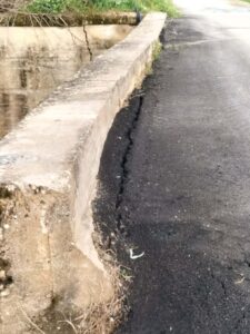 İncirliova’da ölüm köprüsü! Her geçişte yürekler ağza geliyor İncirliova’da ölüm köprüsü! Her geçişte yürekler ağza geliyor