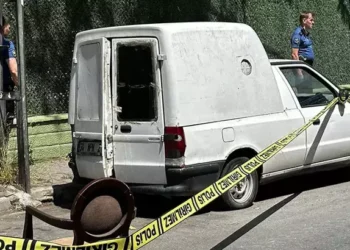 10 yıldır yaşadığı aracında ölü bulundu