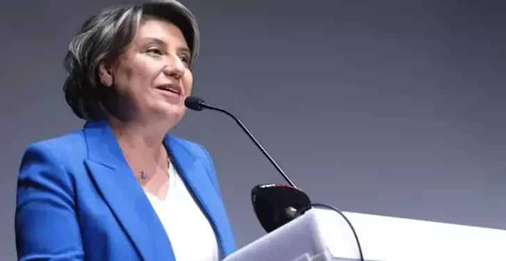 Belediye başkan yardımcısı, evinin balkonundan düşüp öldü