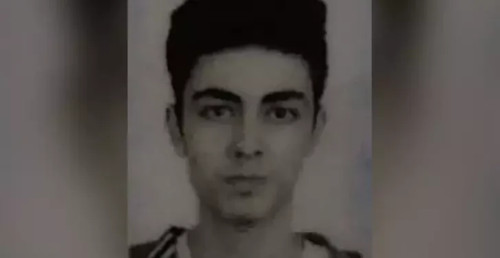 Eve köpek getiren oğlunu ekmek bıçağıyla öldürdü