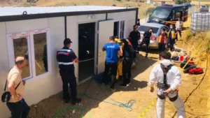 Bilecik‘in Söğüt ilçesinde zehirlenme ihbarına giden AFAD ve sağlık ekipleri,