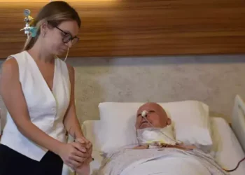 Dil kanserini ameliyatla yendi