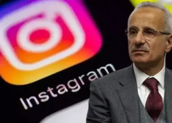 Instagram açılıyor