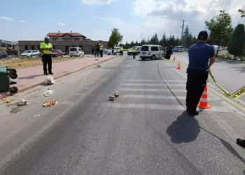 Kediye çarpmamak için manevra yapıp kadına çarptı