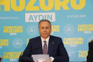 Bakan Yerlikaya: Türkiye'de 5 bin 900 göçmen kaçakçısı tutuklandı