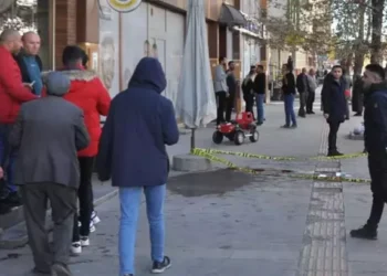 Düğün salonuna açılan ateşte çocuk hayatını kaybetti