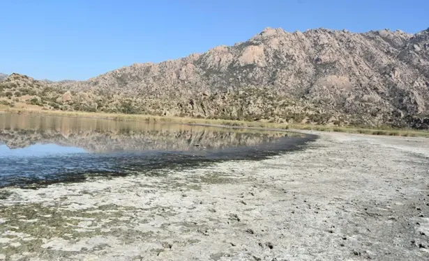 Bafa Gölü can çekişiyor