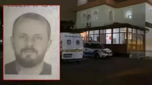 Güngören’de Hz. İbrahim Camii’ne gelen cemaat, caminin üst katında bir