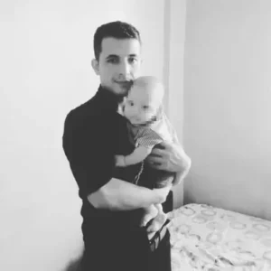Maden işçisi devrilen iş makinesinin altında kaldı