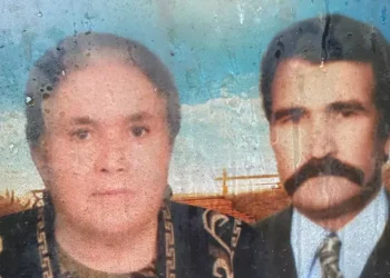 Yaşlı çift evde çıkan yangında öldü