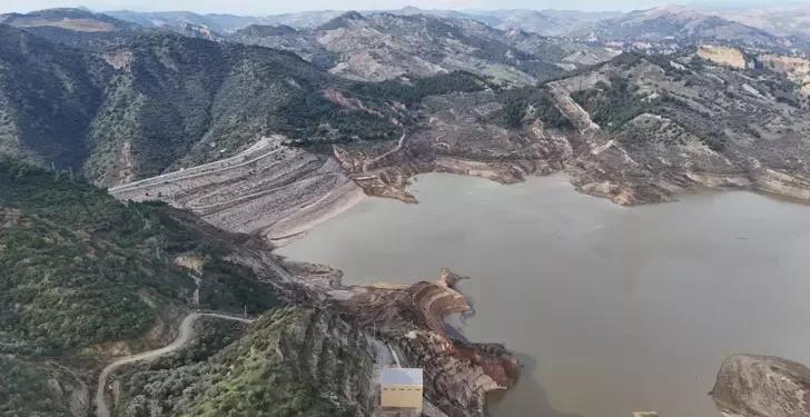 İkizdere Barajı su seviyesi düştü, tasarruf uyarısı yapıldı