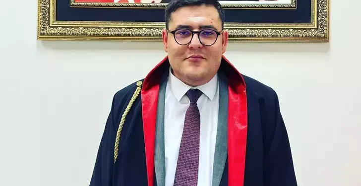 Otel odasında ölü bulundu