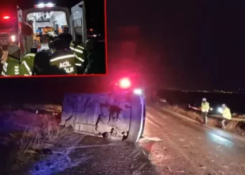 Kazaya müdahale eden polise kamyon çarptı: 1’i polis 4 yaralı