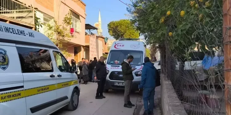 Evde 3 kişinin cansız bedeni bulundu