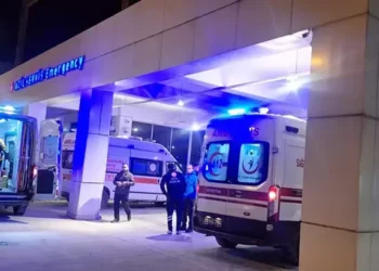 Bottaki 6 kaçak göçmen denize düştü: 3 ölü, 3 kayıp
