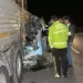 Kamyonet TIR’ın dorsesinde 100 metre sürüklendi; 1 ölü, 1 yaralı