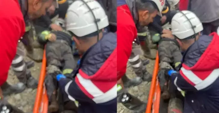 Maden ocağında üzerlerine taş düştü