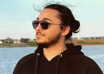 Yolda yürürken kalp krizi geçiren Emre, öldü