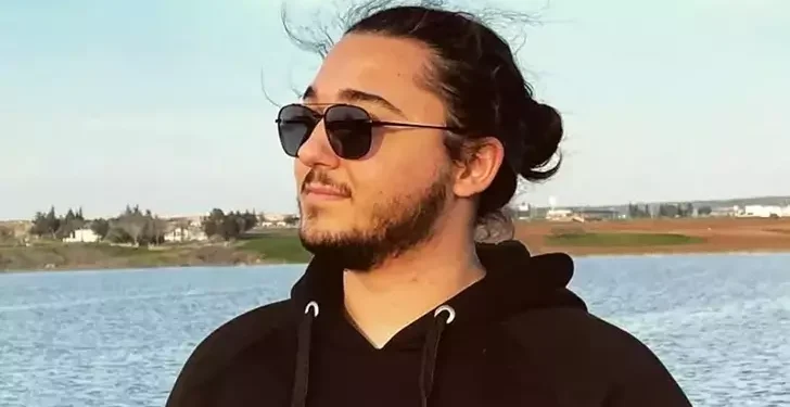 Yolda yürürken kalp krizi geçiren Emre, öldü