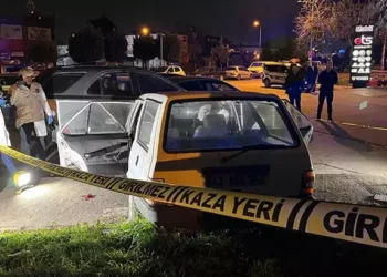 Park halindeki otomobilde vurulmuş halde bulundu