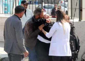 2 ay önce evlendiği hemşire eşini öldürdü