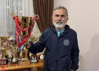 75 yaşındaki atlet sağlığını spora borçlu