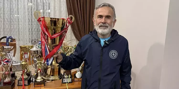 75 yaşındaki atlet sağlığını spora borçlu