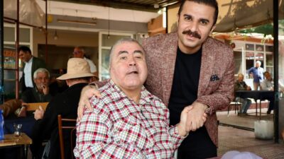 Aydın’ın Koçarlı ilçesinde Kaymakam Ramazan Taşkın, vatandaşlarla bir araya gelmeye