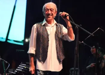 Ünlü sanatçı hayatını kaybetti
