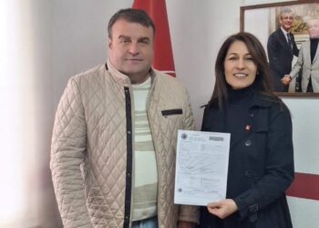İncirliova CHP'de Gül, yuvaya geri döndü