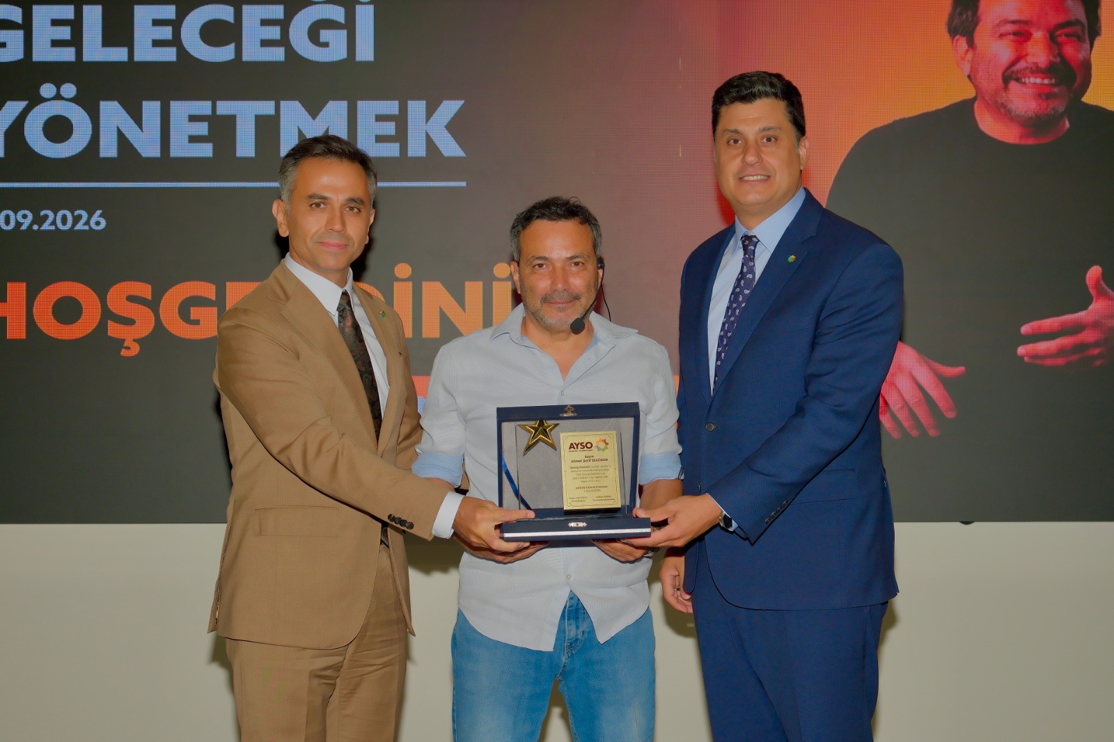 Aydın Sanayi Odası’nın (AYSO) düzenlediği seminerde sanayicilerle buluşan eğitimci yazar