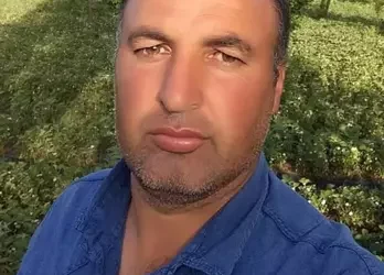 Ağaca çarpan traktörün sürücüsü 1 gün sonra öldü