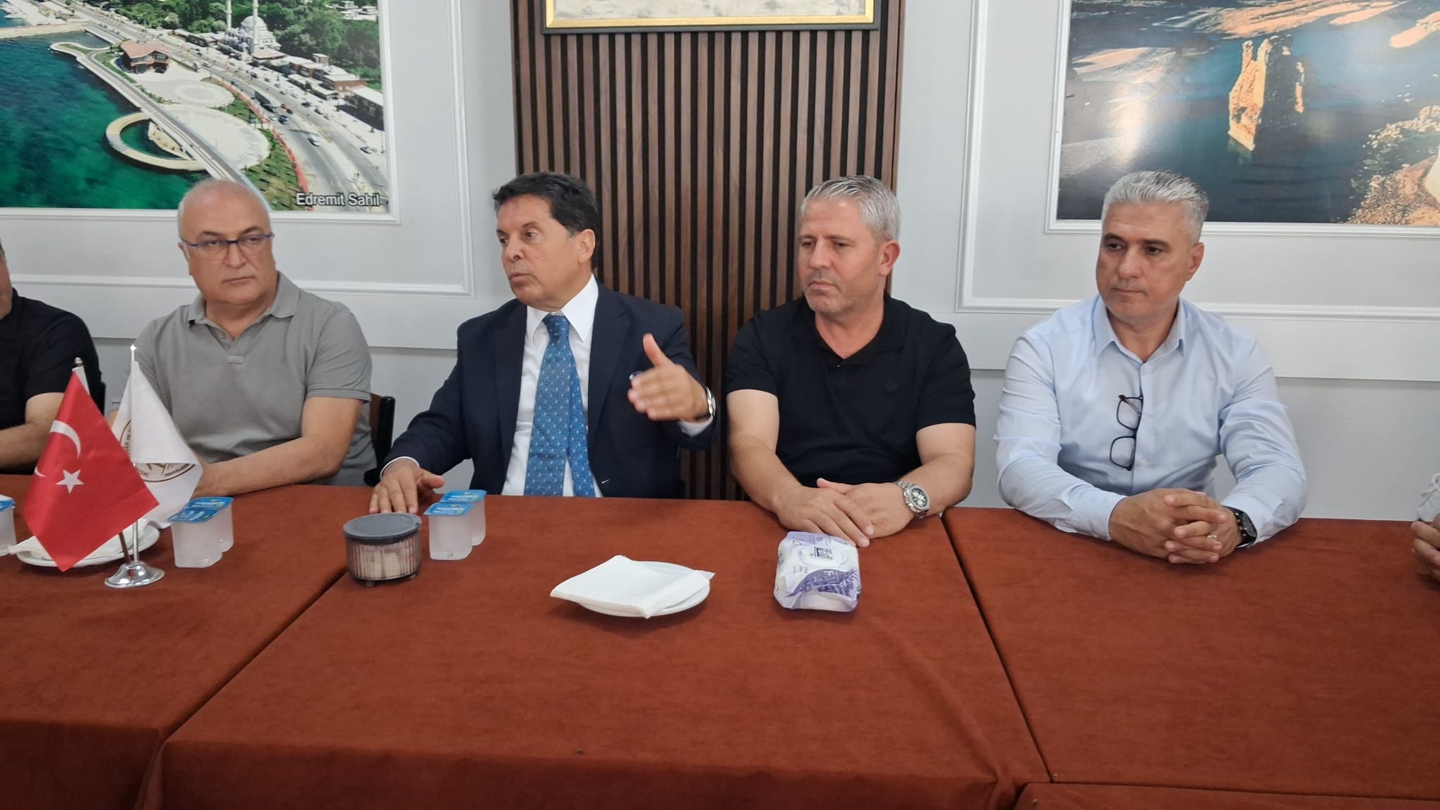 Ahmet Ozer’den Incirliova’ya anlamli ziyaret (3) Ahmet Ozer’den Incirliova’ya anlamli ziyaret (3)