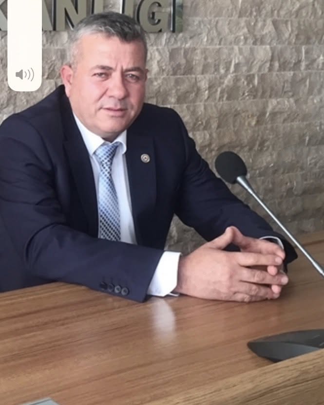 Ali Kayki (2) Ali Kayki (2)