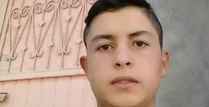 Ampul değiştirirken akıma kapılıp öldü