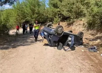 Anne ve 2 yaşındaki oğlu uçurumda can verdi
