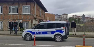 Arkadaşını av tüfeğiyle vurarak öldürdü