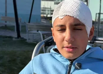 Arkadaşıyla şakalaşırken hastanelik oldu