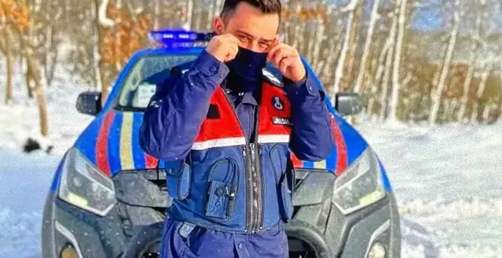 Astsubay, derede boğuldu