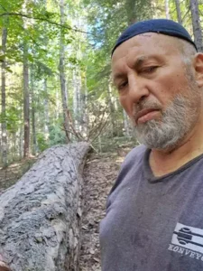 Ayağına tomruk düştü, ambulansta kalp krizi geçirip öldü Ayağına tomruk düştü, ambulansta kalp krizi geçirip öldü