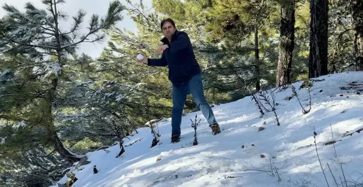 Aydın Paşa Yaylası’nda kar keyfi