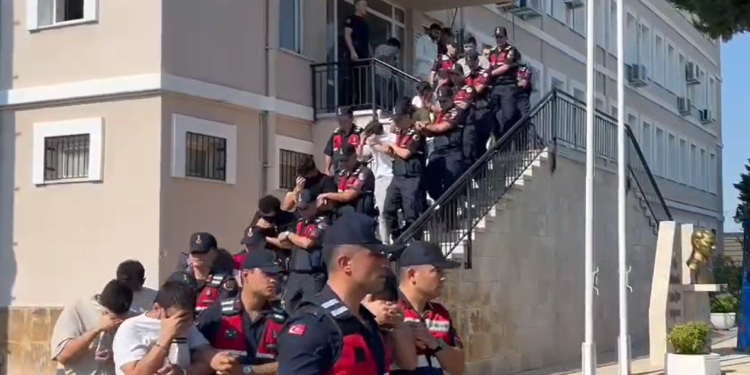 Aydın merkezli 13 ilde eş zamanlı operasyon: 35 gözaltı