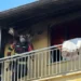 Aydın'a binada çıkan yangın, bitişikteki iki binaya daha sıçradı