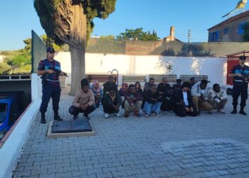 Aydın’da 16 düzensiz göçmen yakalandı, 1 organizatör tutuklandı (1)