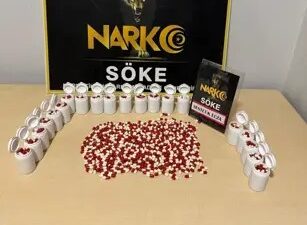 Aydın’ın Söke ve Kuşadası ilçelerinde, polis ekipleri tarafından düzenlenen uyuşturucu